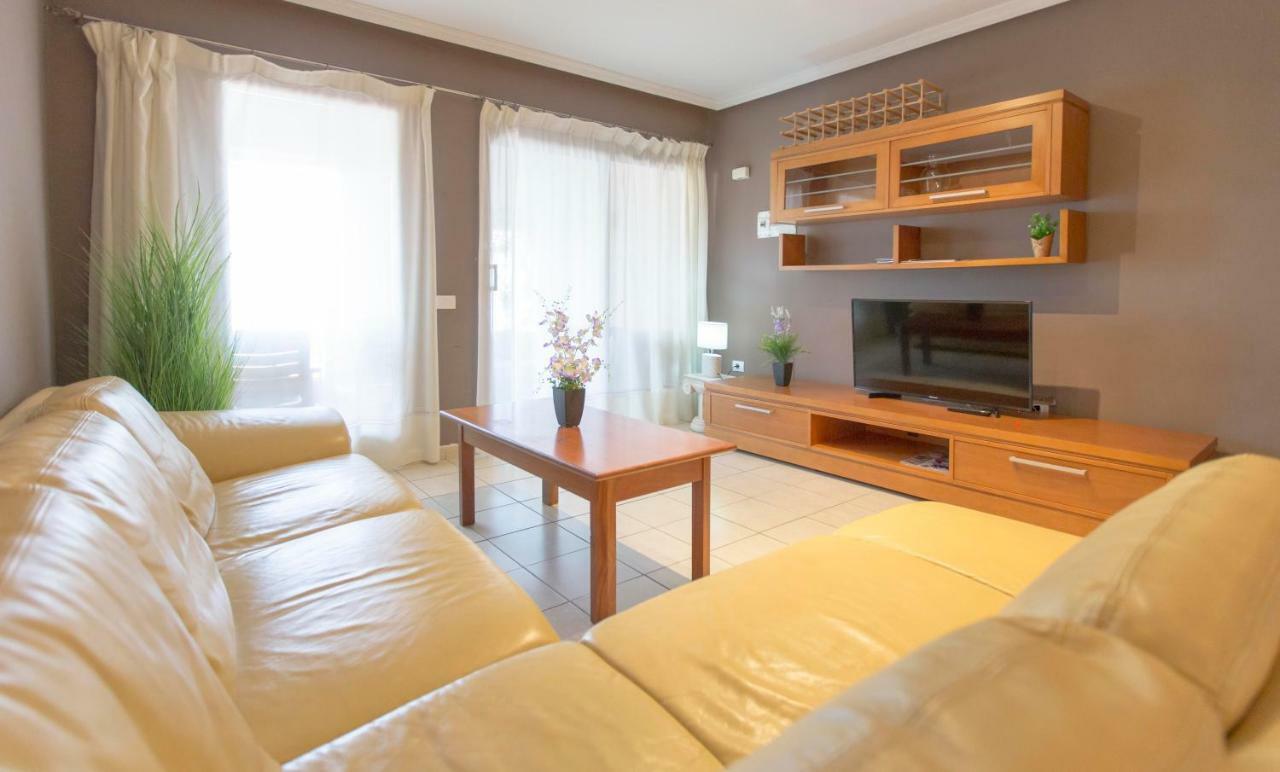 Marine Breeze Apartment Коралео Екстериор снимка